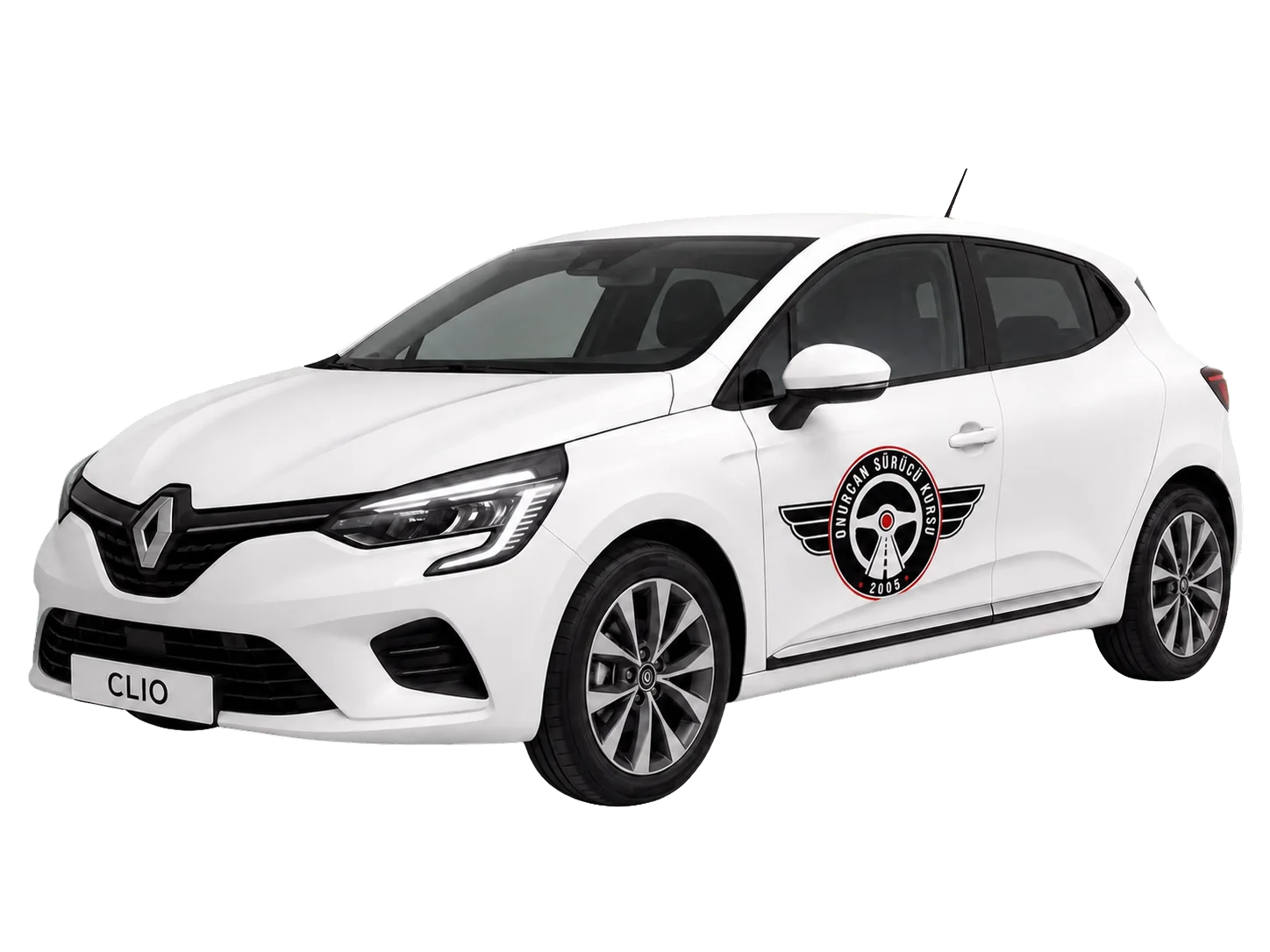 Onurcan Sürücü Kursu logolu beyaz Renault Clio eğitim aracı